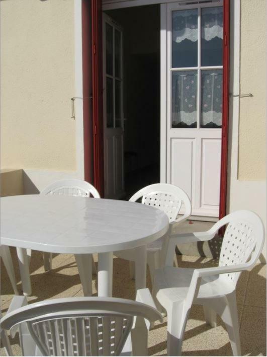 Appartements La Felicite Saint-Gilles-Croix-de-Vie Exteriör bild